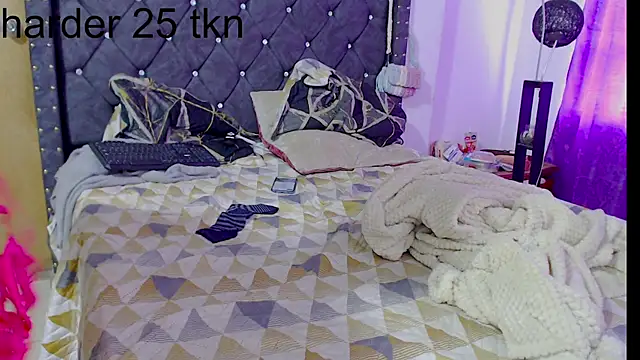 leoytessa 10 online show from March 5, 5:50 pm