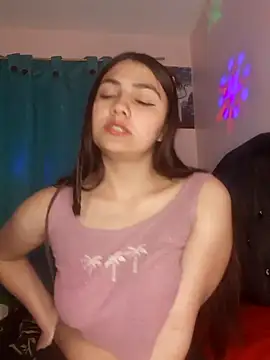 Nahiara velez online show from December 22, 3:00 am