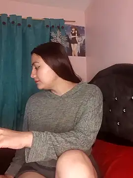 Nahiara velez online show from February 5, 10:33 pm