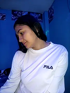 Nahiara velez online show from December 2, 11:00 pm