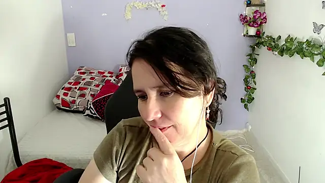 victoria jones online show from January 28, 4:19 pm