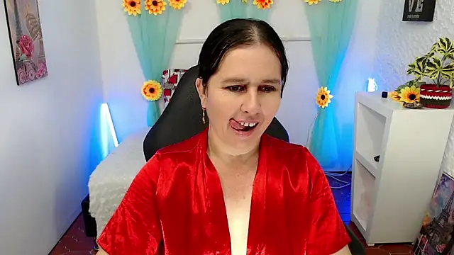 victoria jones online show from February 8, 3:31 pm