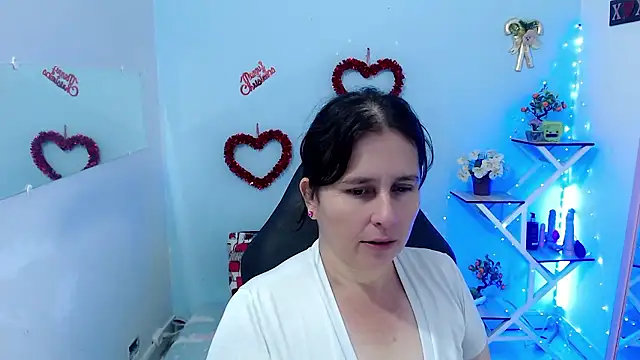 victoria jones online show from January 7, 2:41 pm