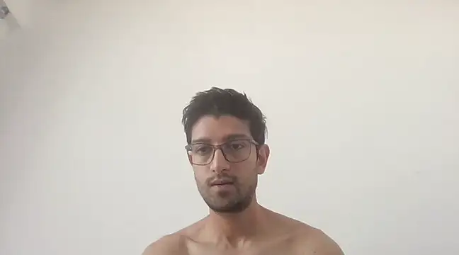 Snapshot of arjun_077 chatting on March 5, 8:21 am arjun 077 online show from March 5, 8:21 am