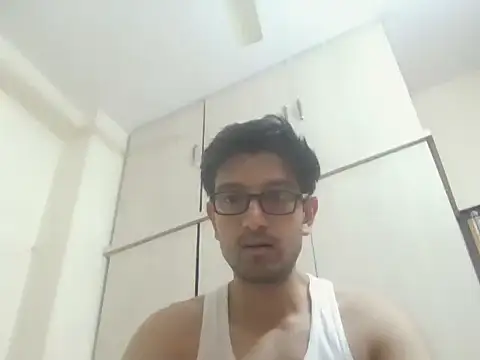 Snapshot of arjun_077 chatting on December 14, 6:12 pm arjun 077 online show from December 14, 6:12 pm