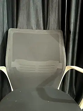 Snapshot of Diya_Chopra chatting on December 21, 4:52 am Diya Chopra online show from December 21, 4:52 am