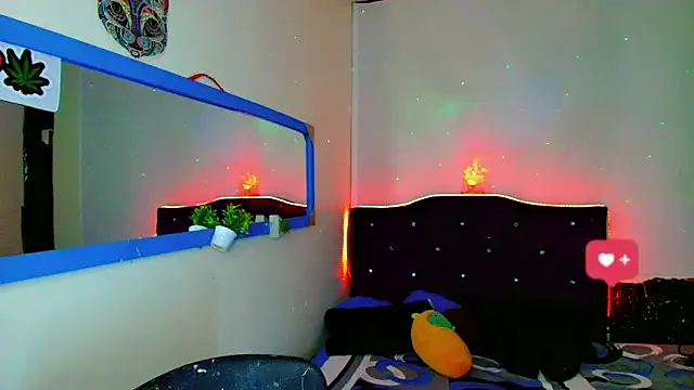 Snapshot of Damian_latinxxx chatting on February 4, 2:39 am Damian latinxxx online show from February 4, 2:39 am