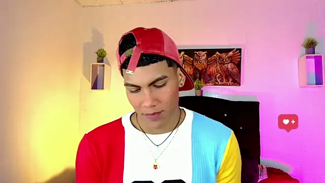 Snapshot of Damian_latinxxx chatting on March 6, 11:03 am Damian latinxxx online show from March 6, 11:03 am