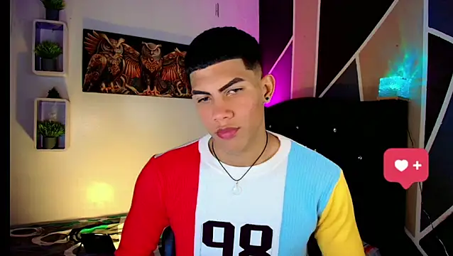 Snapshot of Damian_latinxxx chatting on March 16, 3:04 am Damian latinxxx online show from March 16, 3:04 am