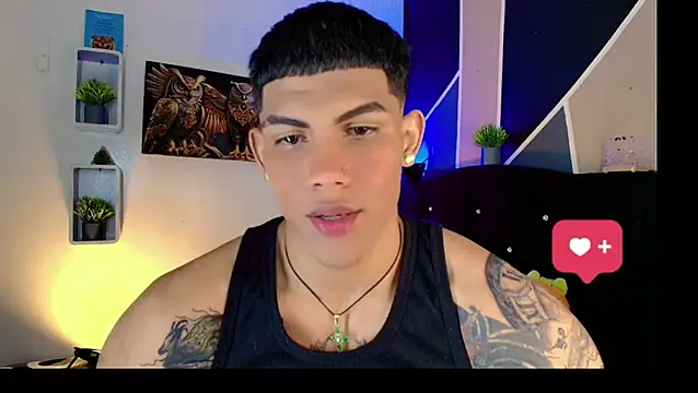 Snapshot of Damian_latinxxx chatting on March 23, 3:10 am Damian latinxxx online show from March 23, 3:10 am