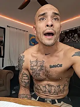 JohnnyDeep187 online show from October 7, 5:15 am