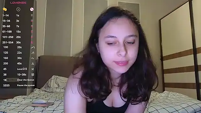 Snapshot of Agatha_Sade chatting on February 11, 6:33 pm Agatha Sade online show from February 11, 6:33 pm