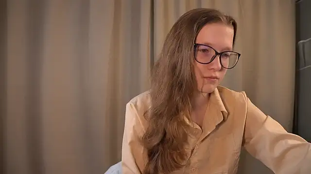 brendacom online show from February 19, 2:12 am