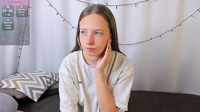 Snapshot of bubble_bbb chatting on December 22, 4:06 am bubble bbb online show from December 22, 4:06 am