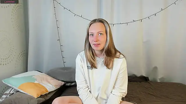 Snapshot of bubble_bbb chatting on January 8, 4:02 am bubble bbb online show from January 8, 4:02 am