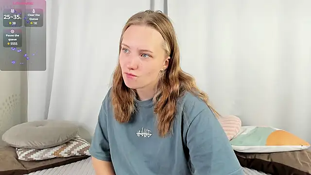 Snapshot of bubble_bbb chatting on February 2, 4:05 am bubble bbb online show from February 2, 4:05 am