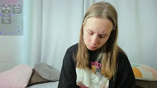 Snapshot of bubble_bbb chatting on February 13, 5:16 am bubble bbb online show from February 13, 5:16 am