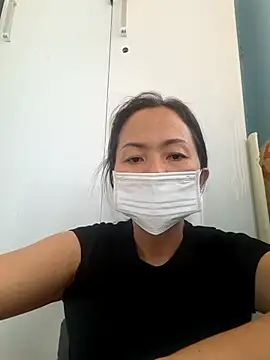 Baby-sexytits18 online show from March 12, 4:30 am