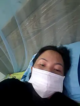 Baby-sexytits18 online show from March 22, 3:31 pm