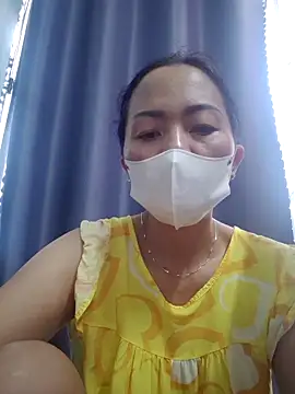 Baby-sexytits18 online show from October 20, 11:27 pm