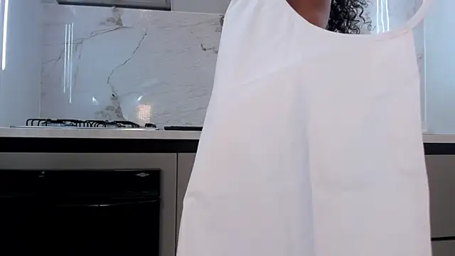 Snapshot of Ariella_Ruiz chatting on March 11, 12:50 pm Ariella Ruiz online show from March 11, 12:50 pm