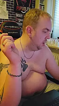 PupW0lfy online show from December 17, 9:48 am