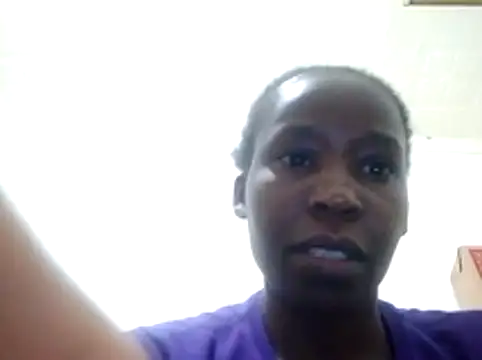 Snapshot of Claris2 chatting on November 3, 7:04 pm Claris2 online show from November 3, 7:04 pm