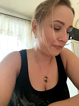 OlgaBuzzz online show from December 4, 4:54 am