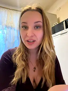 OlgaBuzzz online show from December 5, 3:26 am