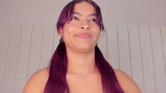 Snapshot of Littleolivia_ chatting on February 24, 12:59 pm Littleolivia online show from February 24, 12:59 pm