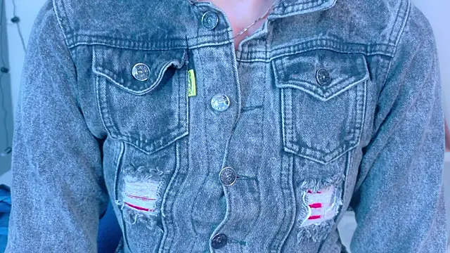 AmbarHills 1 online show from February 19, 11:39 am