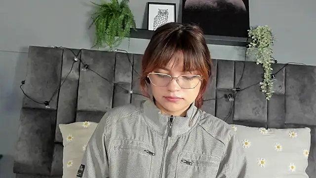 Snapshot of AbbyWathson chatting on November 24, 11:32 am AbbyWathson online show from November 24, 11:32 am