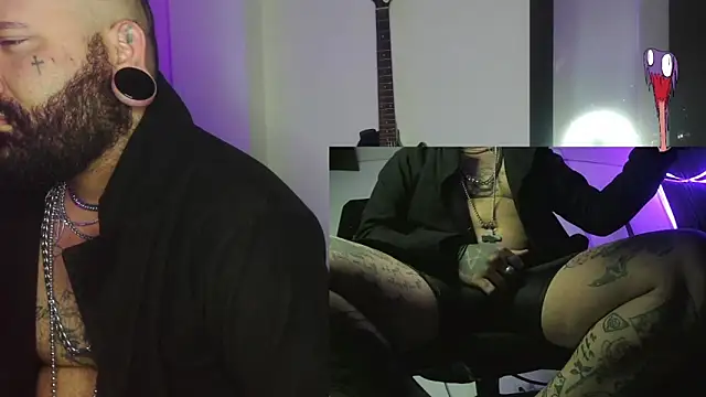 darkclothes online show from December 31, 4:38 am