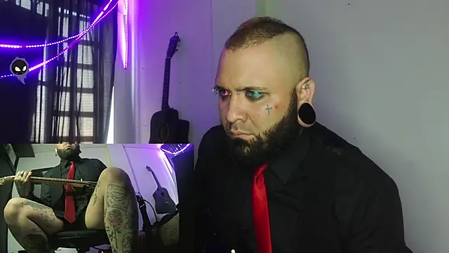 darkclothes online show from January 1, 4:39 pm