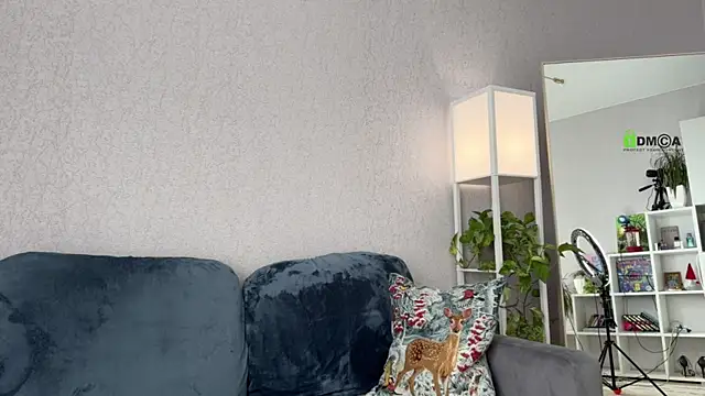 Snapshot of Victoria1Love chatting on February 27, 7:44 am Victoria1Love online show from February 27, 7:44 am