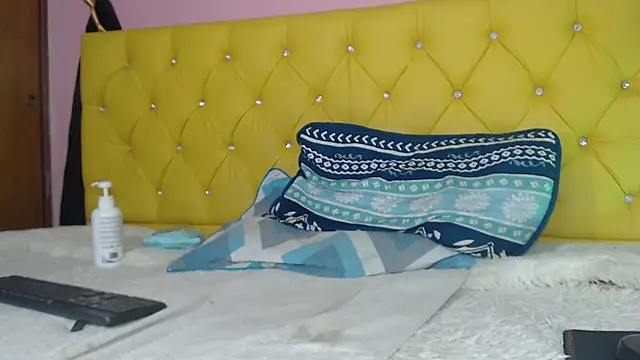 Snapshot of Aidan_twink chatting on March 2, 1:58 am Aidan twink online show from March 2, 1:58 am