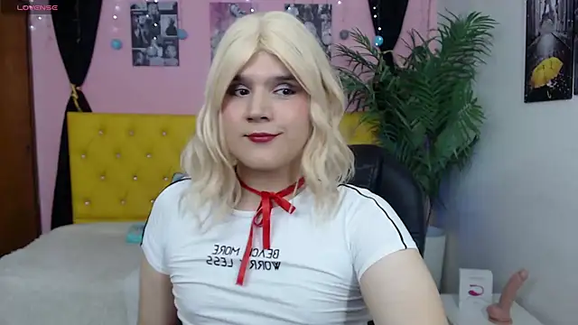 Snapshot of Aidan_twink chatting on March 15, 10:44 pm Aidan twink online show from March 15, 10:44 pm