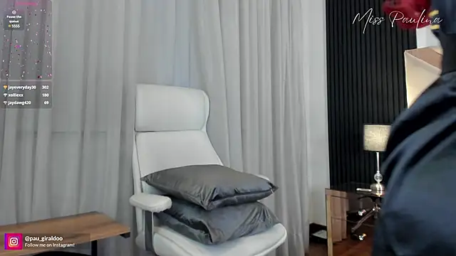 misspaulinaa online show from January 23, 5:56 am