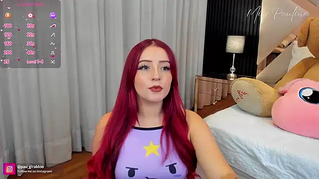 misspaulinaa online show from February 9, 11:15 pm