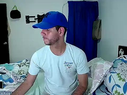 dirty boy horny online show from November 21, 9:35 pm