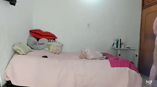 Snapshot of Genesisklart chatting on January 6, 7:02 pm Genesisklart online show from January 6, 7:02 pm