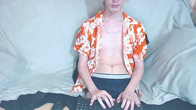 Snapshot of qustci-couple chatting on September 21, 11:39 pm qustci-couple online show from September 21, 11:39 pm