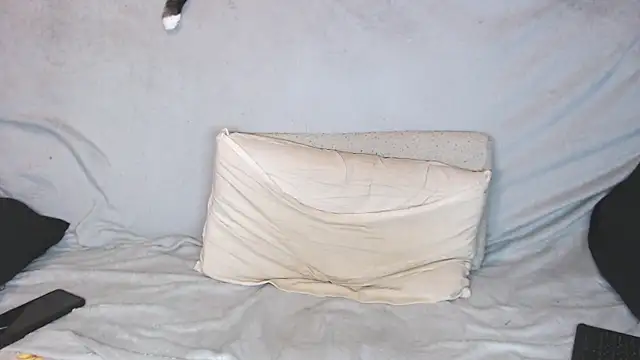 Snapshot of qustci-couple chatting on October 18, 8:53 pm qustci-couple online show from October 18, 8:53 pm