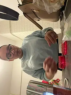 BaddieMelanie online show from March 7, 6:27 pm