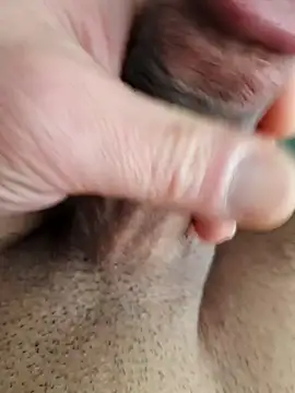 Snapshot of Reeeks69 chatting on December 27, 8:13 am Reeeks69 online show from December 27, 8:13 am