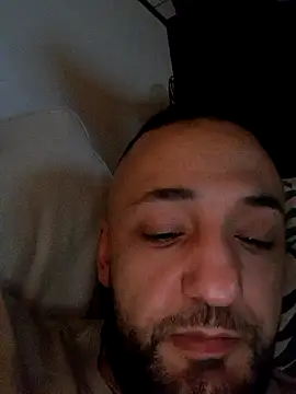 Snapshot of Reeeks69 chatting on February 23, 3:35 am Reeeks69 online show from February 23, 3:35 am