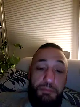 Snapshot of Reeeks69 chatting on March 16, 2:53 am Reeeks69 online show from March 16, 2:53 am