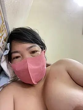 Hachi Sweetbabie  online show from September 28, 10:31 am