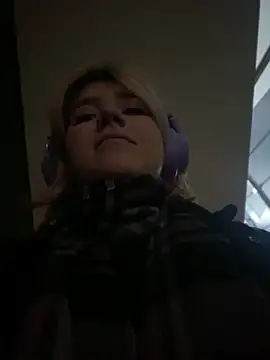 Snapshot of Baby__Naughty chatting on December 15, 1:11 pm Baby Naughty online show from December 15, 1:11 pm