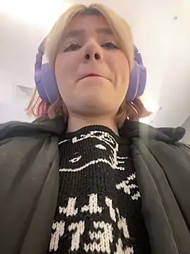 Snapshot of Baby__Naughty chatting on February 11, 11:10 am Baby Naughty online show from February 11, 11:10 am